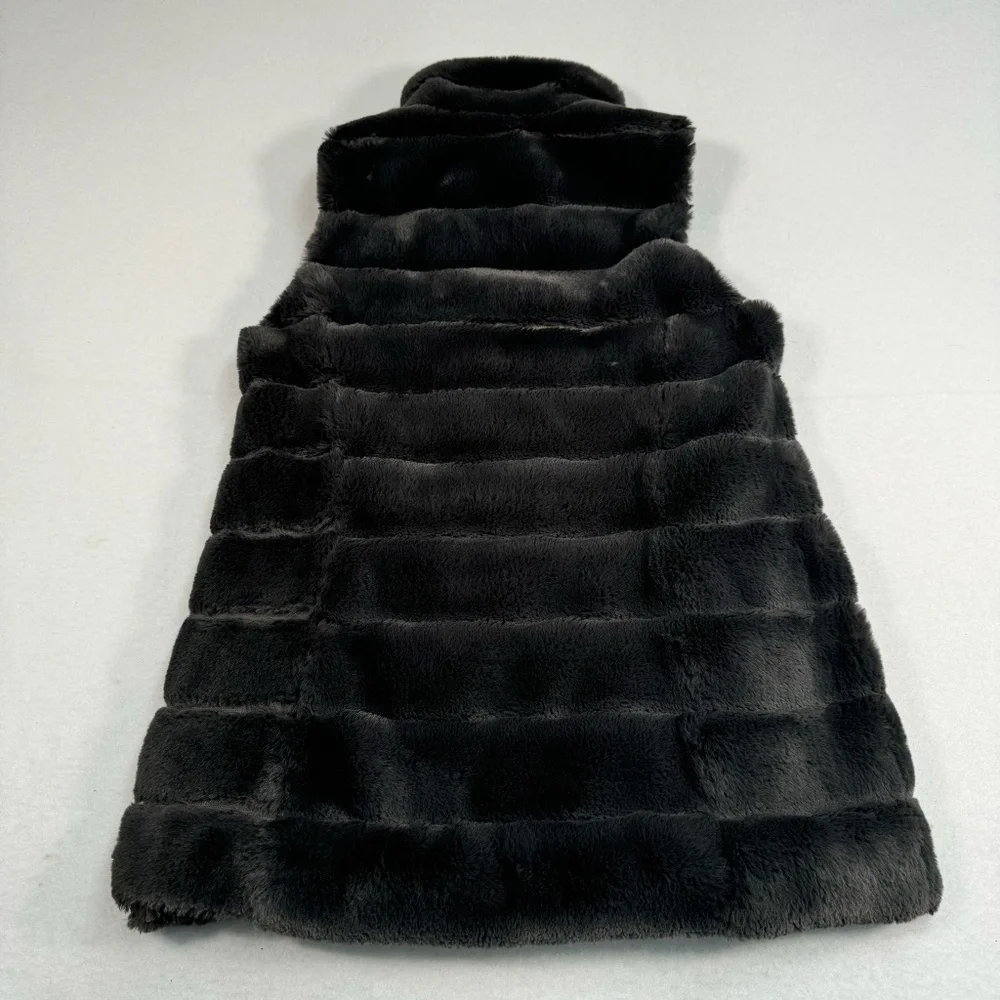 Dylan Faux Fur Puffer Vest Womens Size Small Grey Pocket Zip Up - Picture 2 of 12